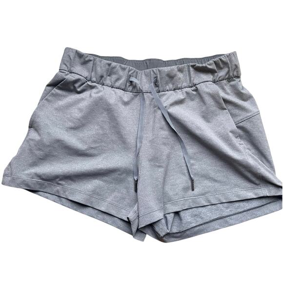 Lululemon On The Fly Short *2.5" Heathered Slate (First Release) size 8 - Picture 1 of 5